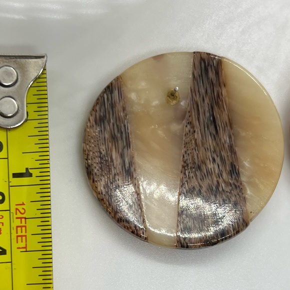 Vintage Button Earrings - Picture 3 of 3